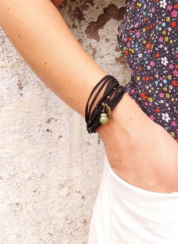 Pulsera de cuero negra